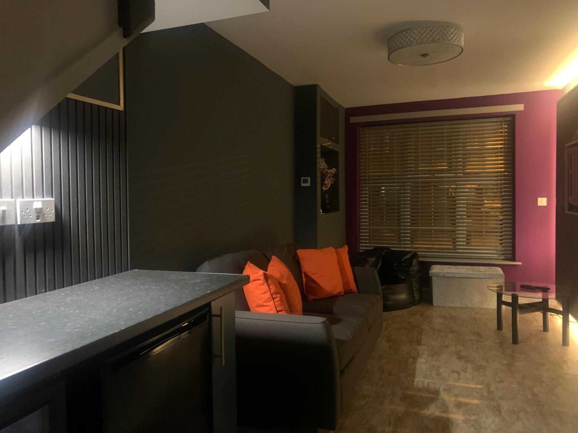 Liverpool City Centre Apartment Sleeps 4, Free Parking Экстерьер фото
