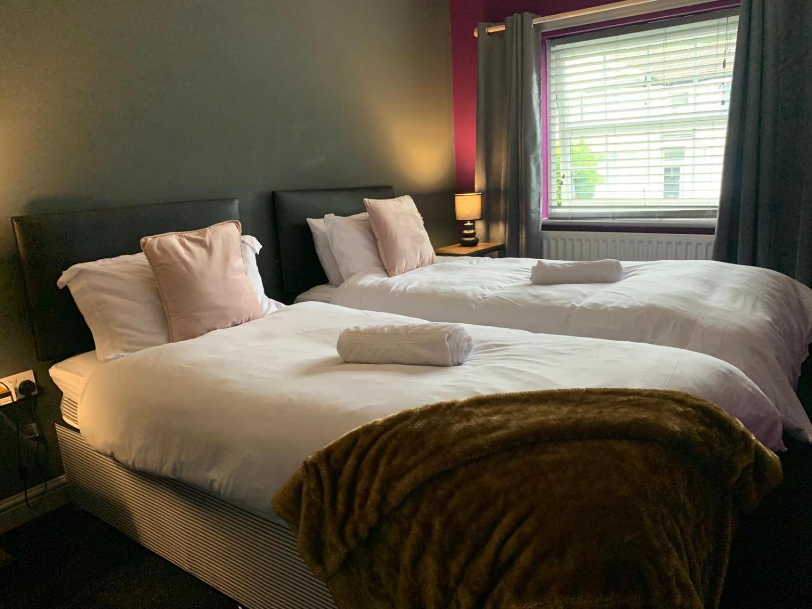 Liverpool City Centre Apartment Sleeps 4, Free Parking Экстерьер фото